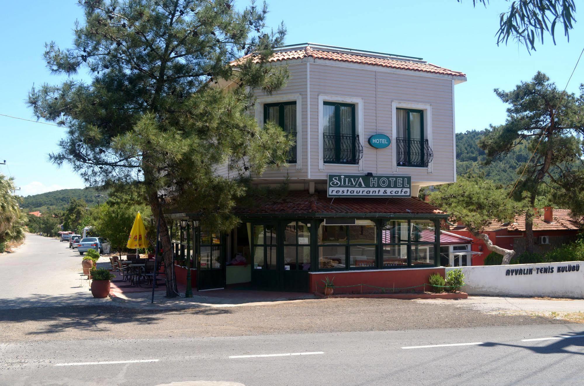Silva Hotel Ayvalik Exterior photo