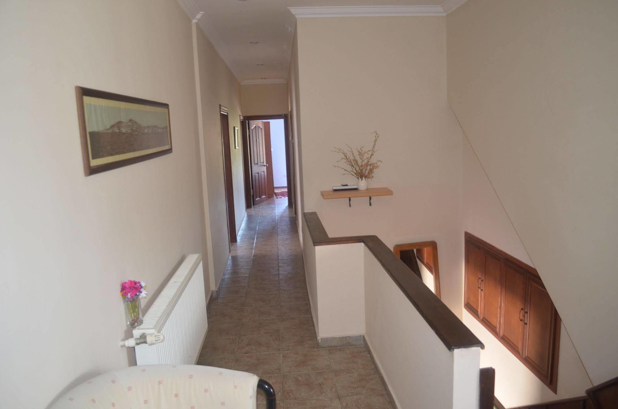 Silva Hotel Ayvalik Exterior photo